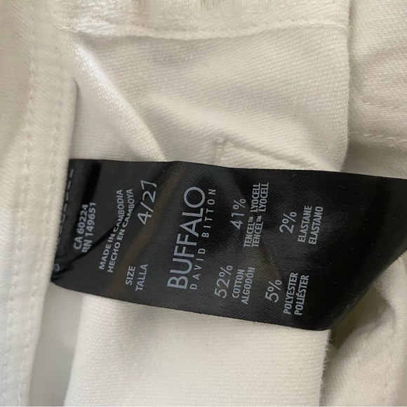 Buffalo David Bitton Brigette wide leg crop pants in a soft white shade. Sz 4/27 - Picture 10 of 11